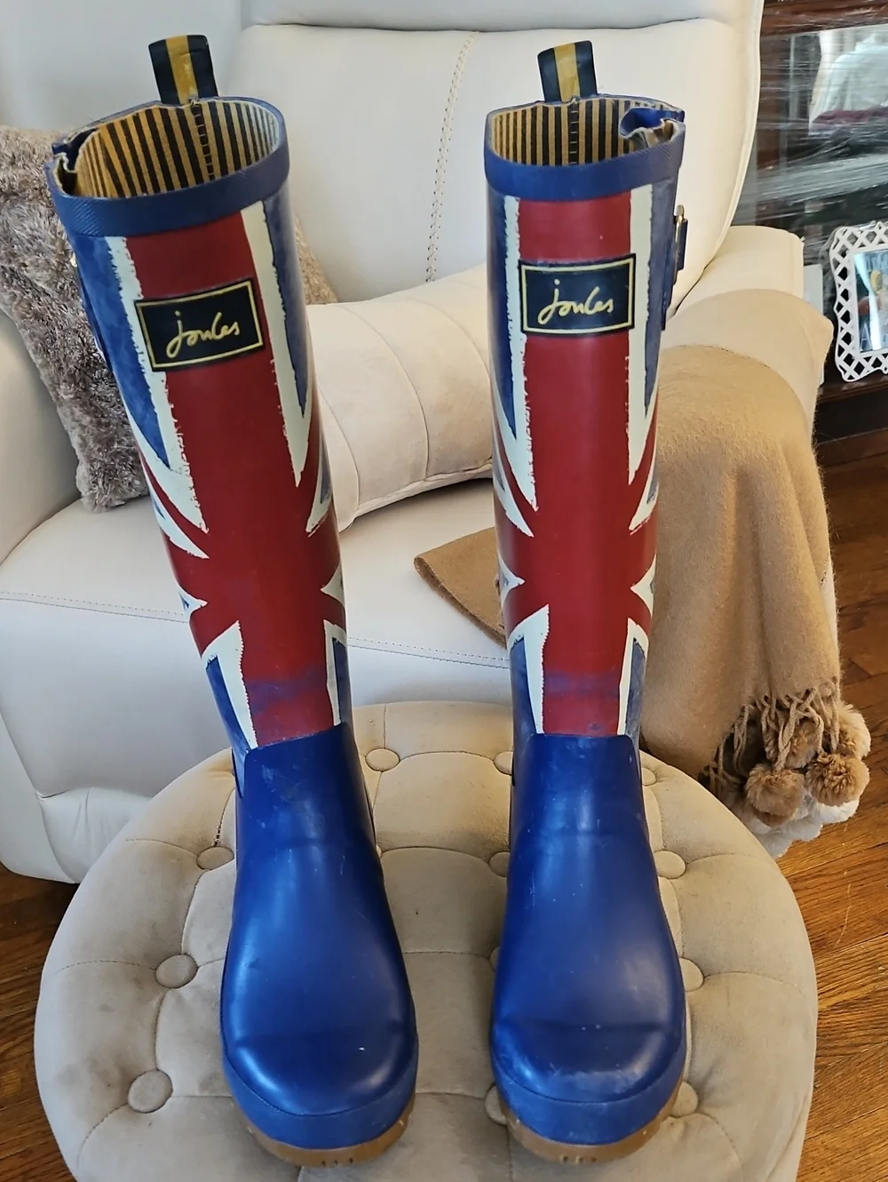 JOULES 